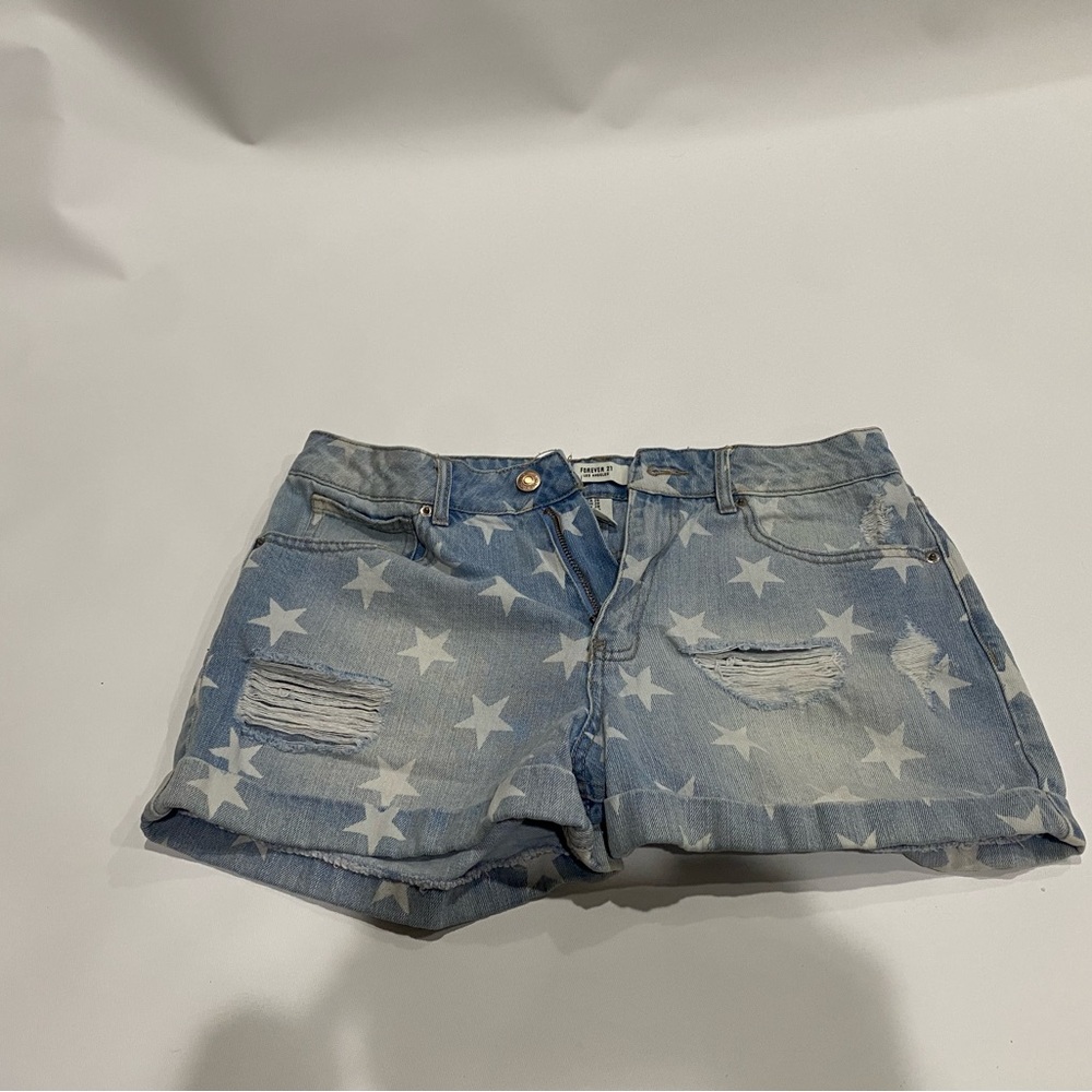 Forever 21- Star-Patterned Denim Shorts- size 28-🇺🇸